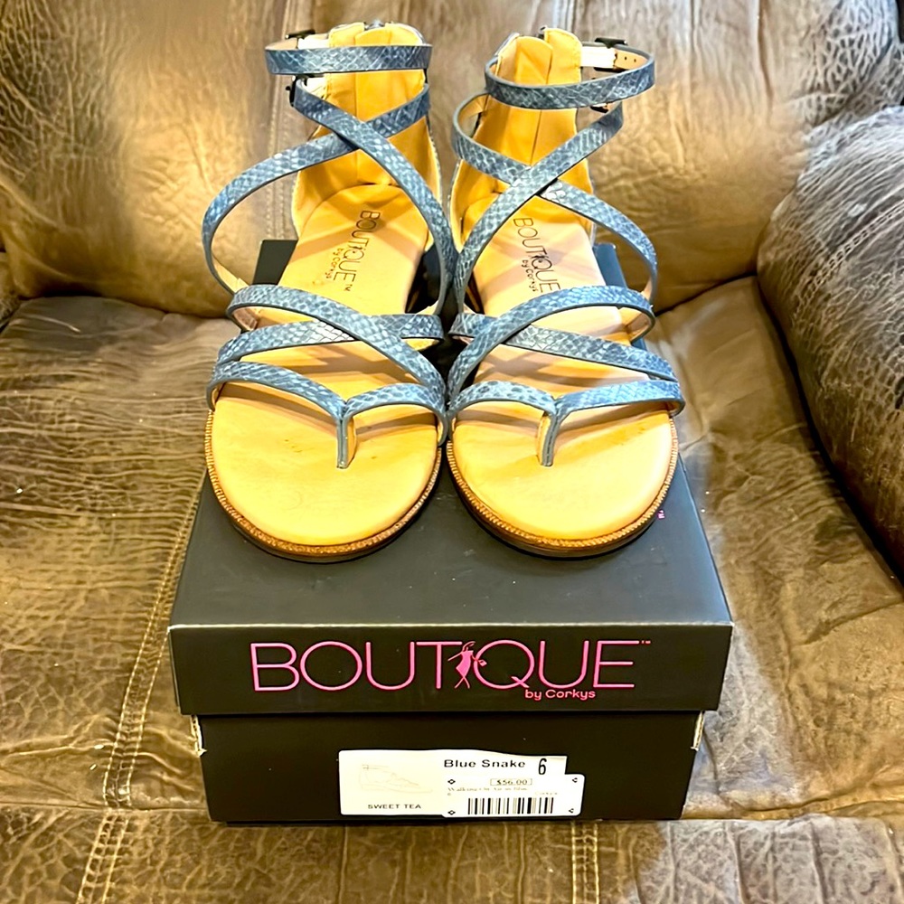 Sweet Tea Sandals  Boutique by Corky’s Size 6